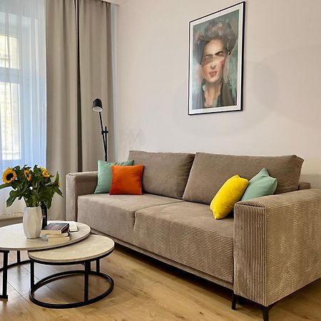 Luna Apartments Jelenia Góra Exteriör bild