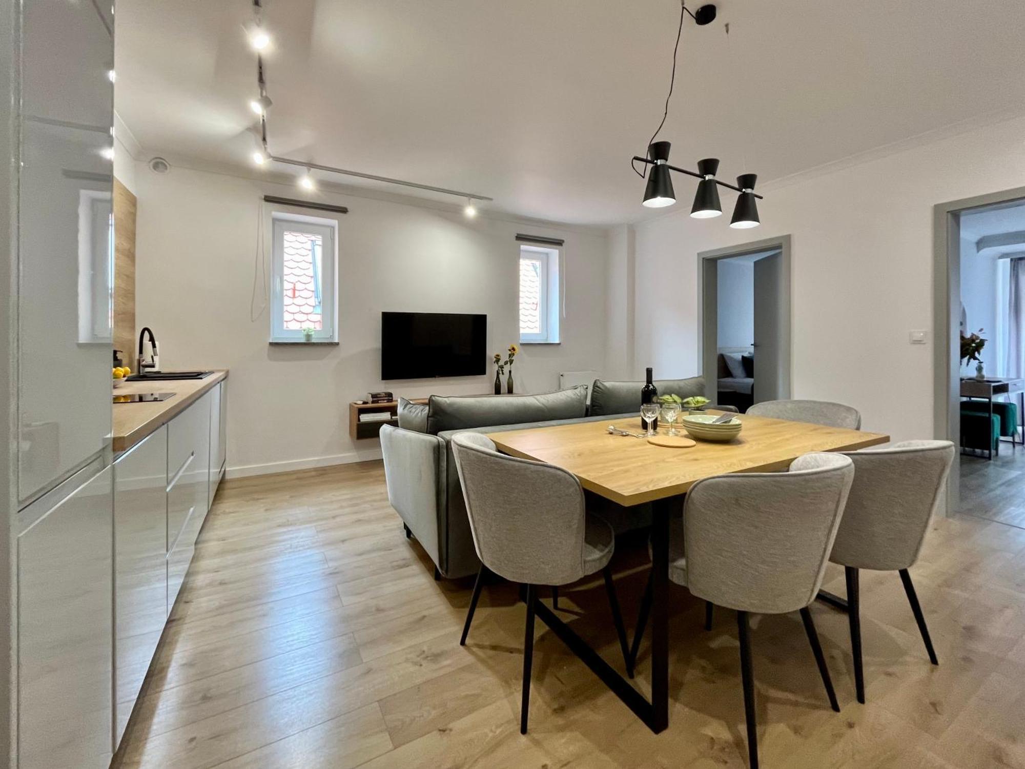 Luna Apartments Jelenia Góra Exteriör bild